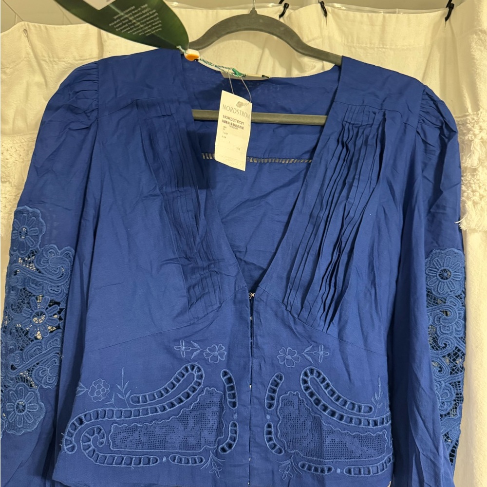 Farm Rio Embroidered Women's Top - Picture 4 of 4